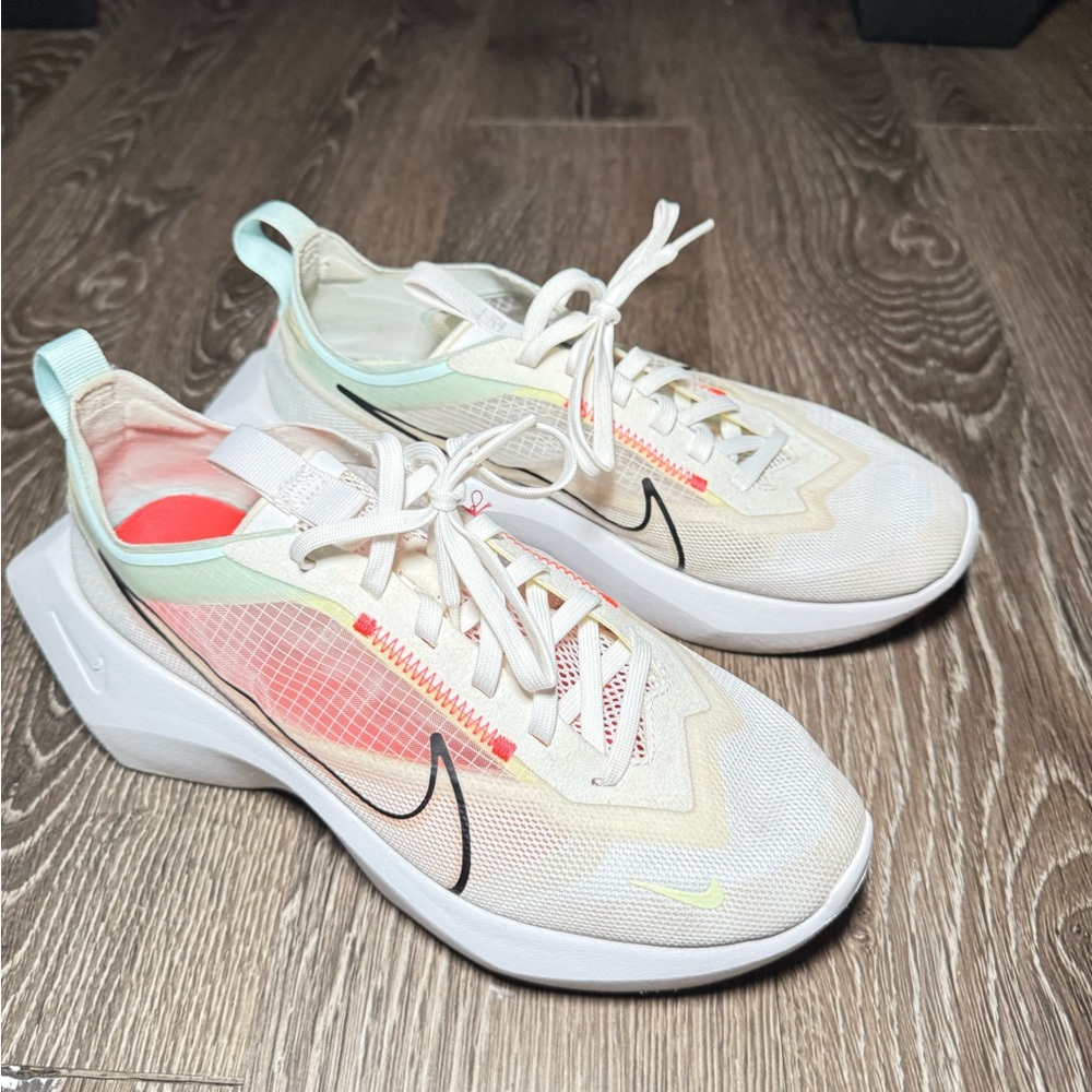 Nike Women's Cream and Mint Sneakers